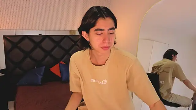 ryo light online show from 5, 10, 2025