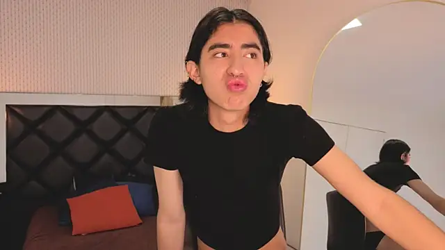 ryo light online show from 6, 10, 2025