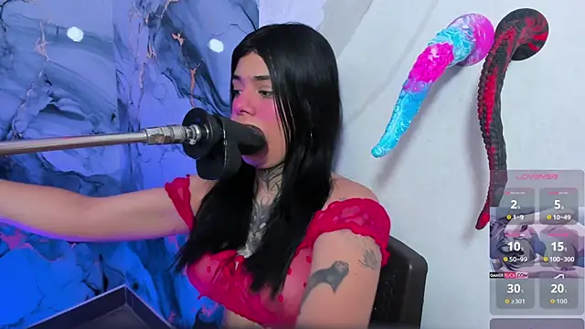 Emily Evo online show from 29, 4, 2026