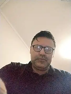 LeoMaduroSP online show from 27, 10, 2025