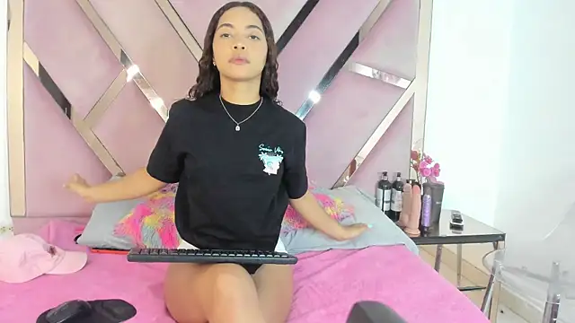 Akiraht online show from 5, 11, 2025