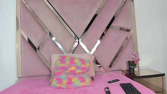 Akiraht online show from 25, 10, 2025