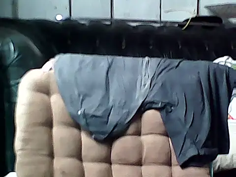 20cmloiro online show from 15, 10, 2025