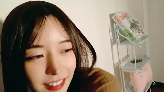 hinata chan3 online show from 4, 12, 2025