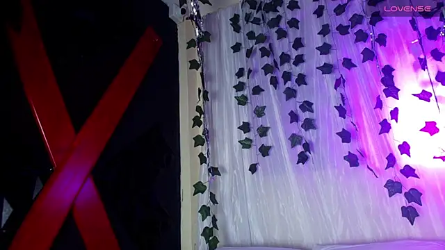 ivonne diaz1 online show from 25, 11, 2025