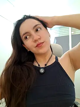 KattyHotson online show from 12, 5, 2026