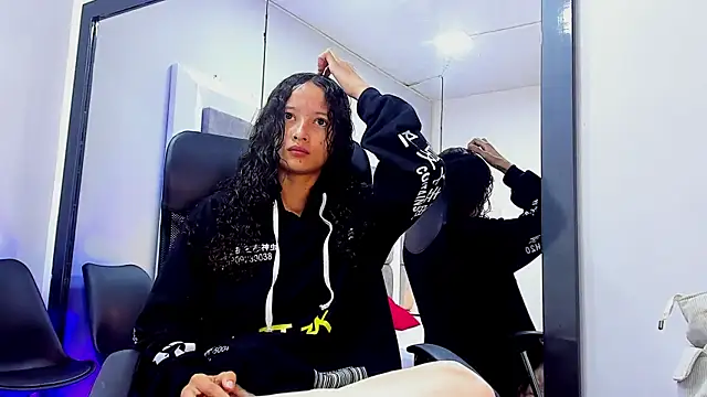 JuliettaBleer online show from 21, 9, 2025