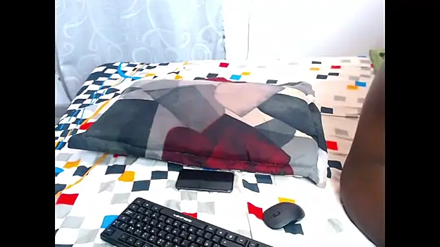 Snapshot of andrewburke06 chatting on 17, 3, 2026 andrewburke06 online show from 17, 3, 2026