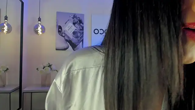 Samantha hotly online show from 31, 5, 2026