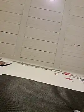 Samantha hotly online show from 9, 4, 2026