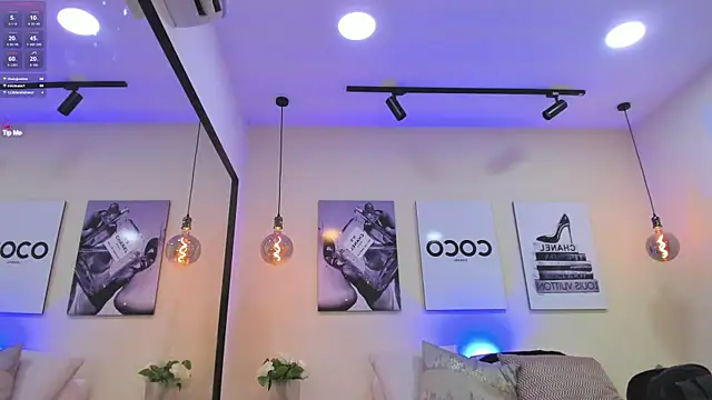 Samantha hotly online show from 6, 1, 2026