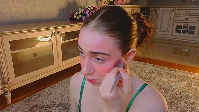 EadlinGillim online show from 25, 9, 2025