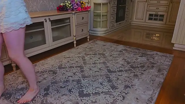 EadlinGillim online show from 12, 9, 2025