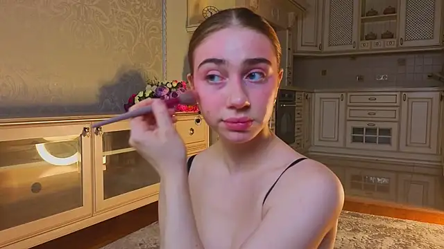 EadlinGillim online show from 24, 9, 2025