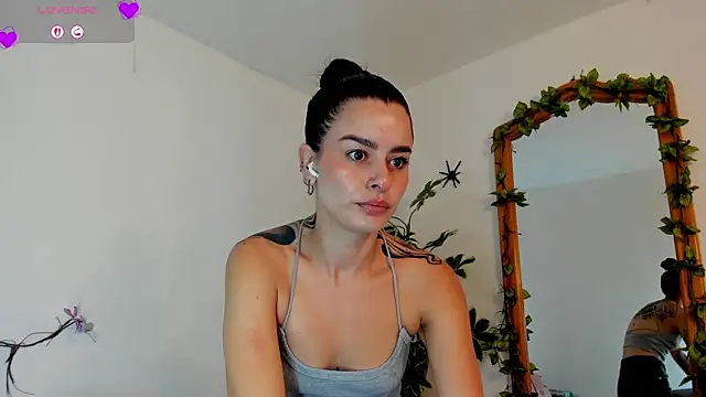 valerieMattson online show from 9, 11, 2025