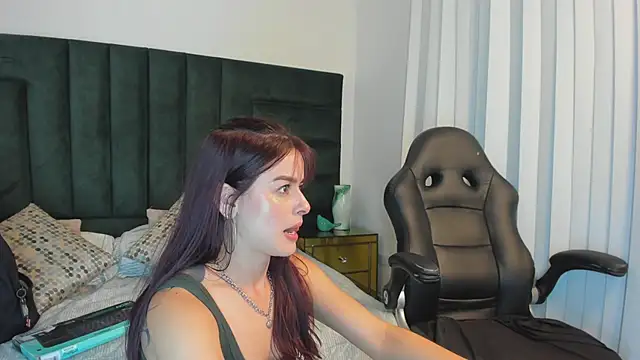 valerieMattson online show from 24, 9, 2025