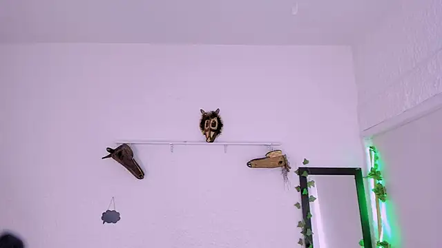 catleya noire online show from 17, 12, 2025