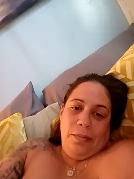 PrettyKittyMia online show from 9, 10, 2025