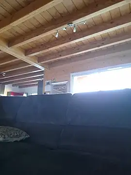 Snapshot of BrunJulienMetis chatting on 5, 4, 2026 BrunJulienMetis online show from 5, 4, 2026