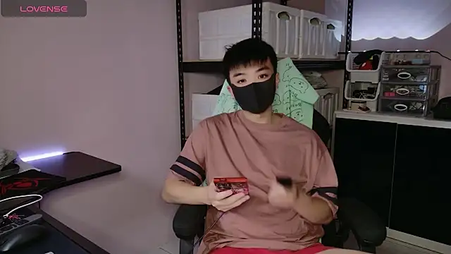 doggyman523 online show from 7, 10, 2025