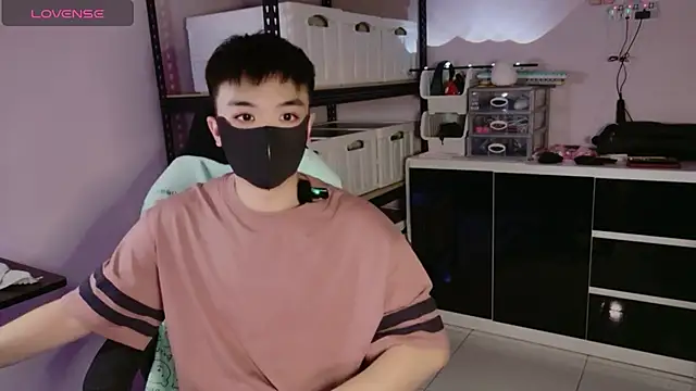 doggyman523 online show from 19, 9, 2025