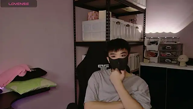 doggyman523 online show from 24, 11, 2025