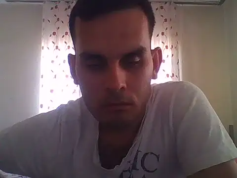 Snapshot of photo3995 chatting on 17, 7, 2026 photo3995 online show from 17, 7, 2026