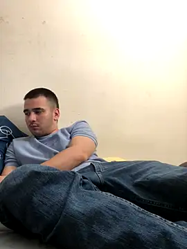 Cesar Augusto online show from 17, 10, 2025