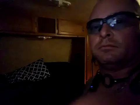 JoeyUhOh online show from 23, 4, 2026