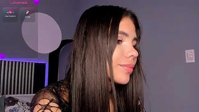 Emilybeltons online show from 16, 9, 2025