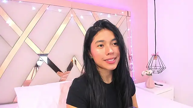 Snapshot of samantaa_shy chatting on 20, 6, 2026 samantaa shy online show from 20, 6, 2026
