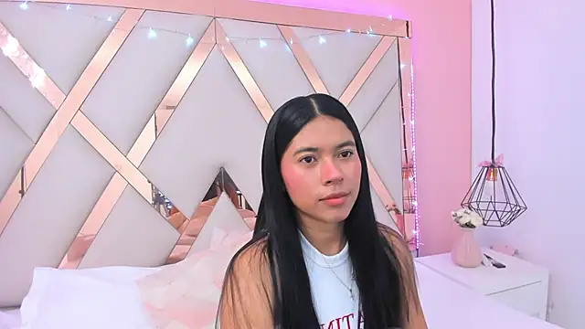 Snapshot of samantaa_shy chatting on 19, 7, 2026 samantaa shy online show from 19, 7, 2026