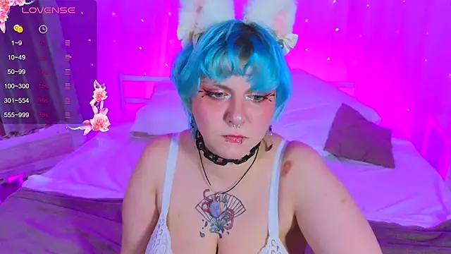 bluelunaray online show from 12, 9, 2025