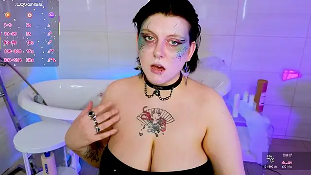 bluelunaray online show from 25, 10, 2025