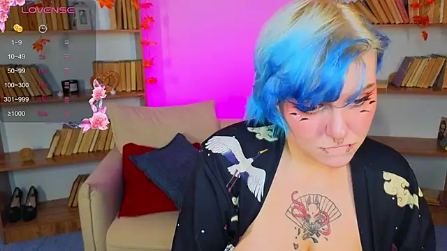 bluelunaray online show from 26, 9, 2025