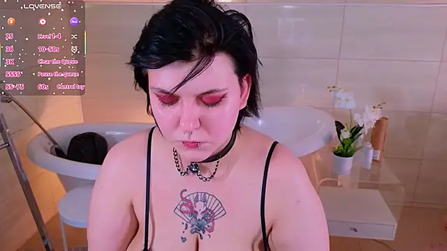 bluelunaray online show from 26, 10, 2025