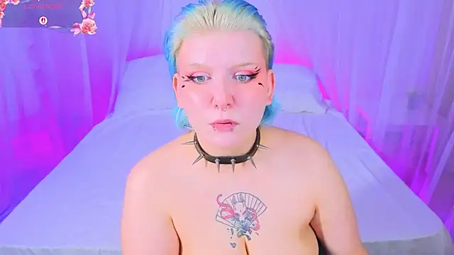 bluelunaray online show from 1, 10, 2025