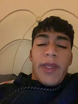 BadboyXXXMZ online show from 20, 12, 2025