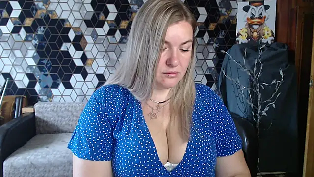 NikaSkylink online show from 8, 4, 2026