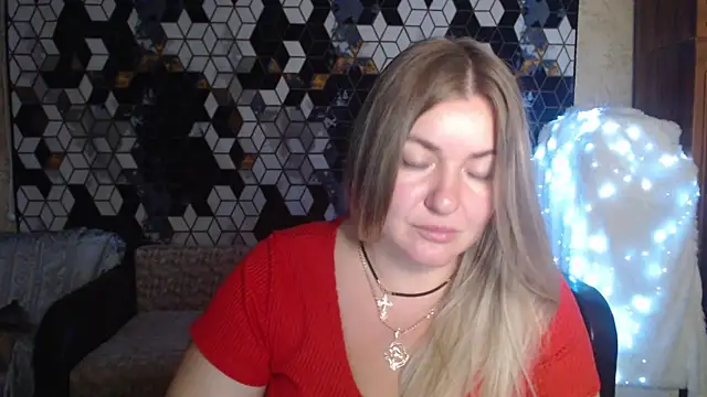 NikaSkylink online show from 18, 11, 2025