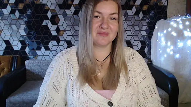 NikaSkylink online show from 15, 12, 2025