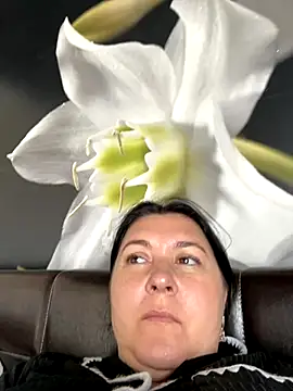 Liza Will online show from 2, 10, 2025