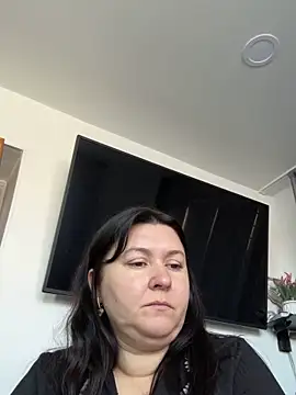 Liza Will online show from 10, 2, 2026