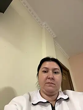 Liza Will online show from 8, 2, 2026