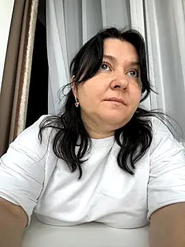 Liza Will online show from 2, 12, 2025