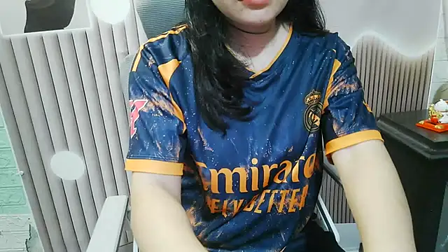 Emachiii online show from 15, 9, 2025