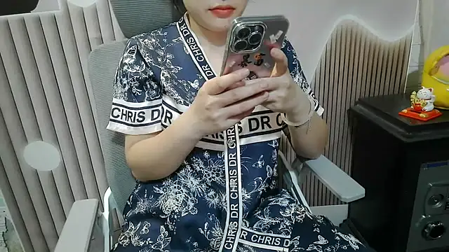 Emachiii online show from 26, 9, 2025