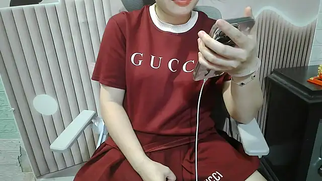 Emachiii online show from 11, 9, 2025