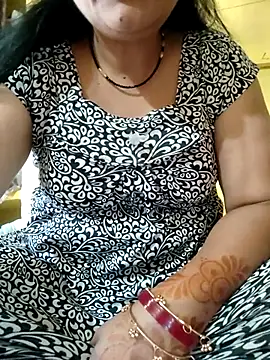 Cuty siya 143 online show from 24, 3, 2026