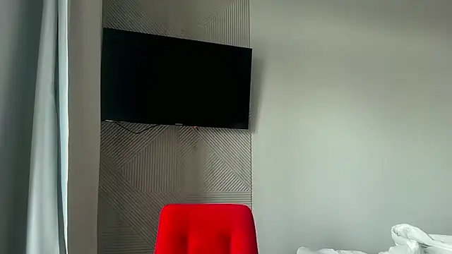 LuxXAngel online show from 26, 5, 2026